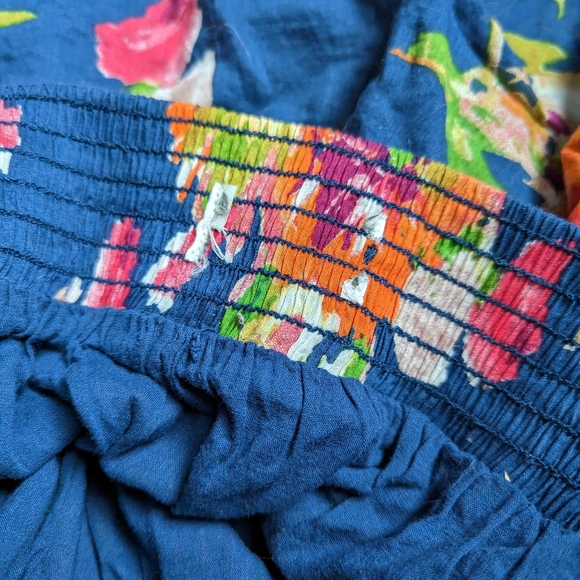 American Eagle Floral Skirt - Picture 4 of 4